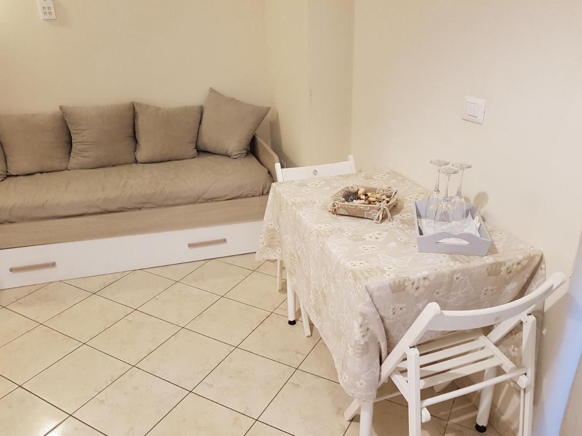 Philos - Appartements & Rooms タラント エクステリア 写真