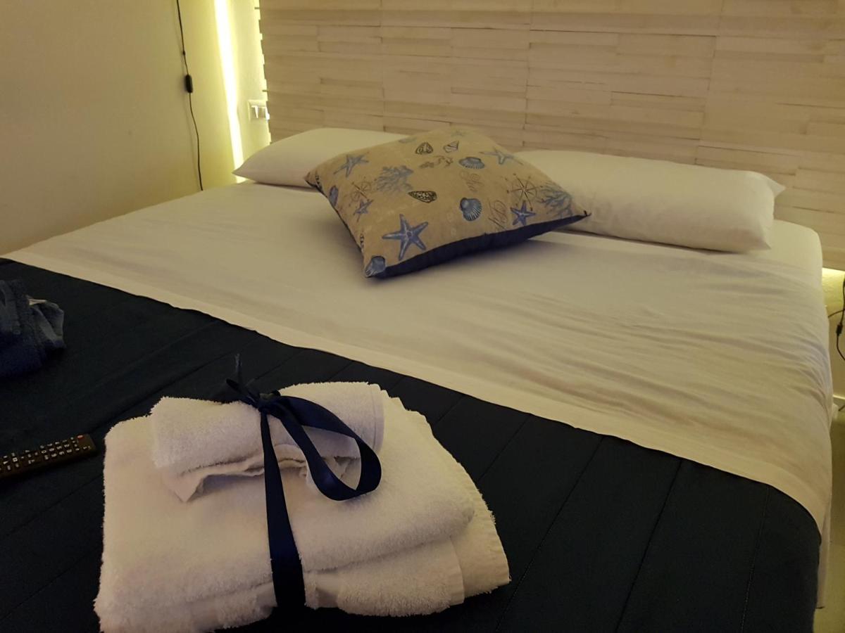 Philos - Appartements & Rooms タラント エクステリア 写真