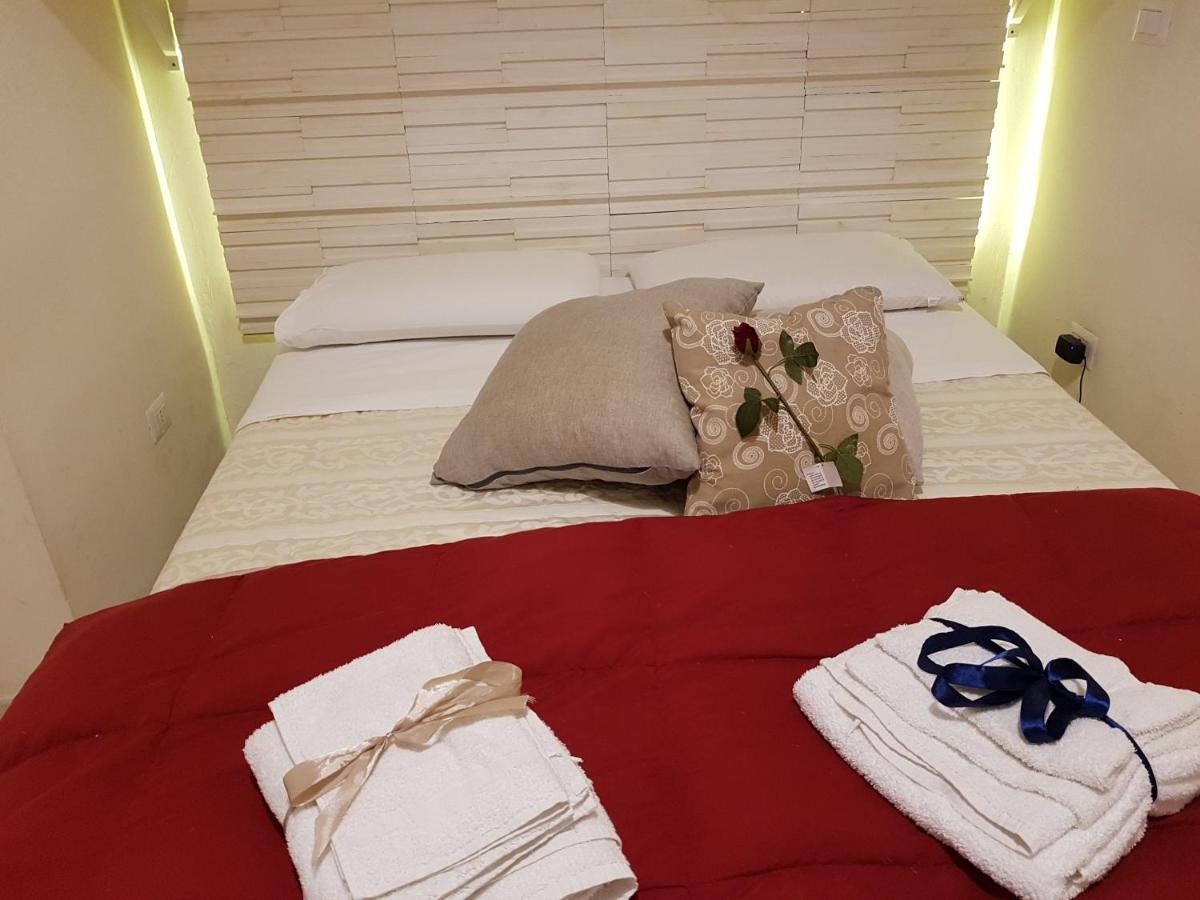 Philos - Appartements & Rooms タラント エクステリア 写真